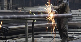 Цена на сварные работы в Белово - расчет стоимости сварных работ цена от 1227 руб.
