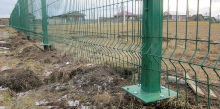 Купить сваи для ограждения от производителя в Белове от 1381 руб: низкая цена, быстрая установка